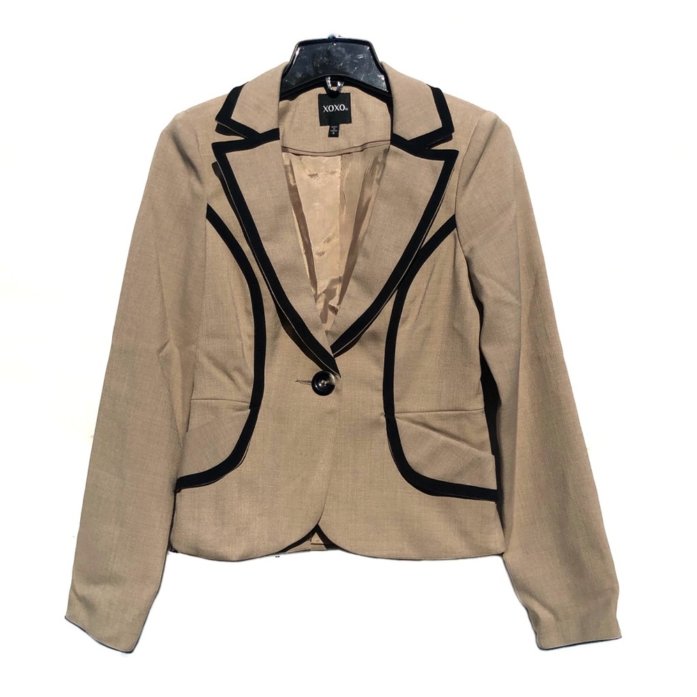 XOXO Tan Classy Beautiful Career Formal Suit Blazer Jacket Cute Coat Like New S